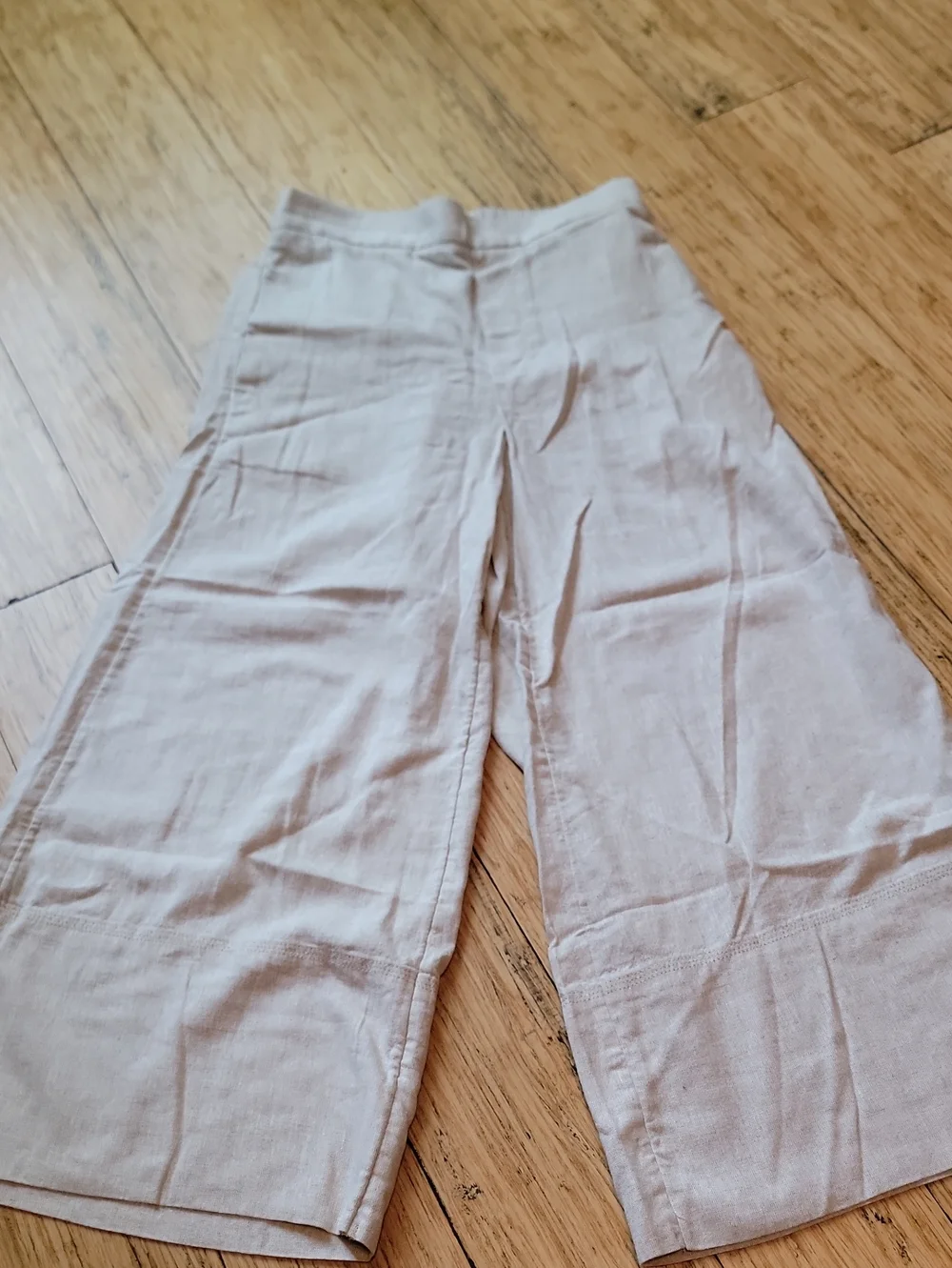 Banana Republic Wide-Leg Cropped Pants in Light Taupe
